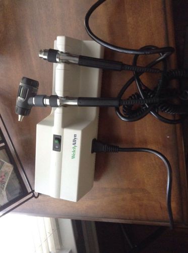 Welch Allyn 767 Transformer W/ Otoscope, (ophthalmoscope missing)Diagnostic Set