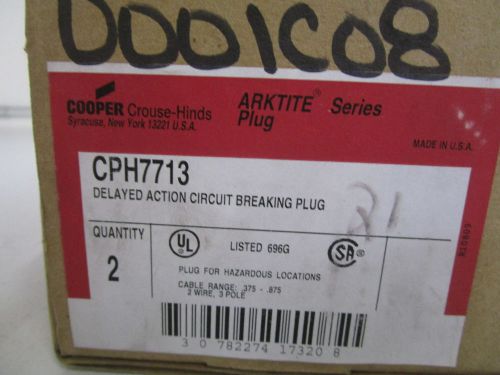 LOT OF 2 CROUSE-HINDS PLUG CPH7713 *NEW IN BOX*