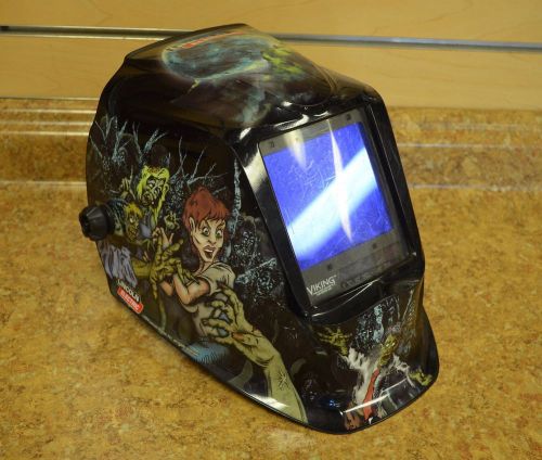 Lincoln Electric 3350 Series Viking Auto Darkening Zombie Welding Helmet