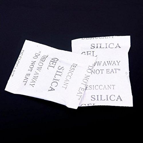 Non-Toxic Silica Gel Desiccant Packet 100 Packs Green Mineral Moisture Absorber