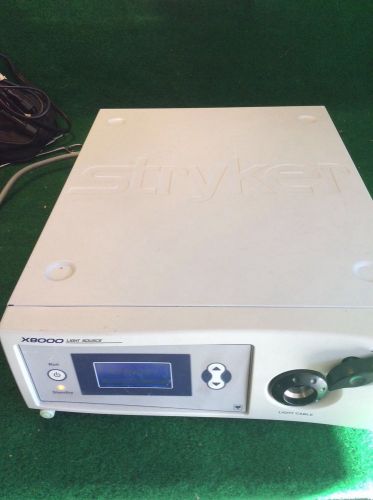Stryker X8000 Light Source 220-200-000 -
