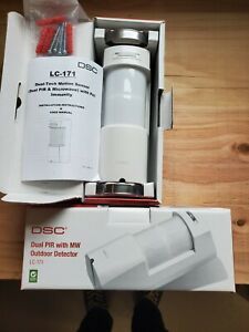 New In Box - TYCO DSC LC-171 Dual-Tech OUTDOOR Motion Detector
