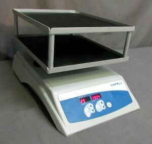 VWR 12620-906 Digital Dual Rocker Platform