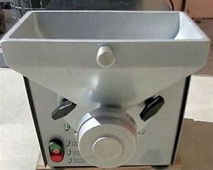 Old Tyme PN2 Nut Grinder Peanut Almond Cashew Butter - Excellent Condition!