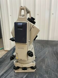 Sokkia Total Station Set6F