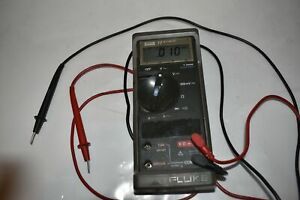 ^^ FLUKE 77 MULTIMETER (FL49)