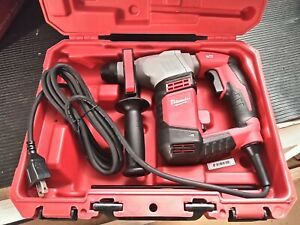 Milwaukee 5/8&#034; SDS Plus Rotary Hammer Kit - 5263-21