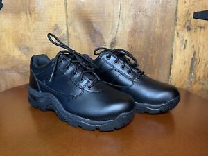 Magnum Viper Low Unisex Slip/Oil Resistant Work Shoes/Boots, Size 6 = 8 Women’s