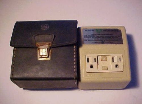 Vintage GE Plug-In Receptacle w/ Case