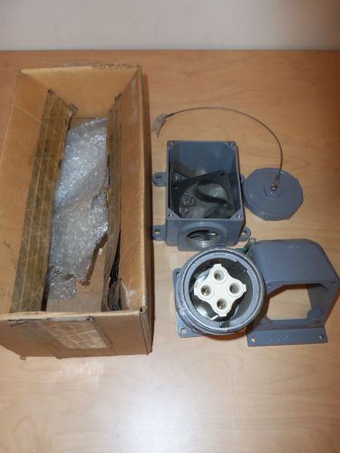 Russell stoll 7324 pin &amp; and sleeve 60 amp 250v/600v receptacle with back box for sale