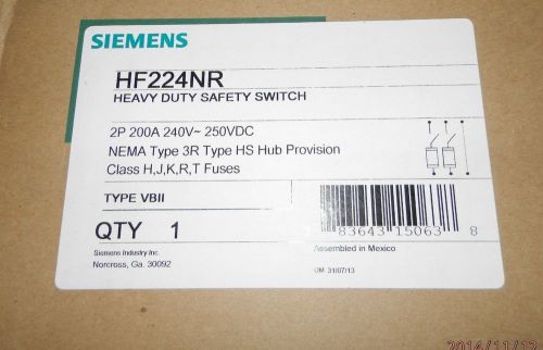 nib SIEMENS 200 amp 240V fusible HEAVY DUTY FUSIBLE RAINTIGHT W/2FUSUS