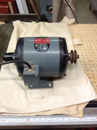 Rockwell manfacturing 86-520 3 three phase motor 1/2 hp 1725/1425 rpm 3/4&#034; shaft for sale