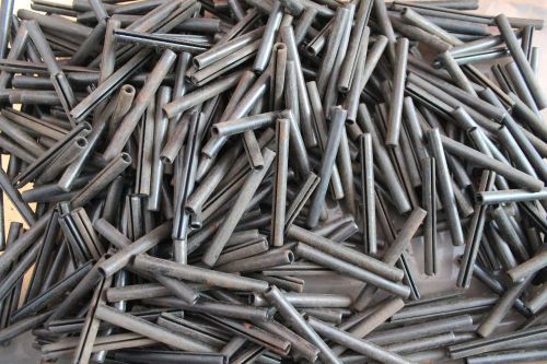 8LBS 1/4 NOMINAL DIAMETER STEEL SLOTTED SPRING  PINS  2-1/2&#034; L ROLL/TENSION PINS