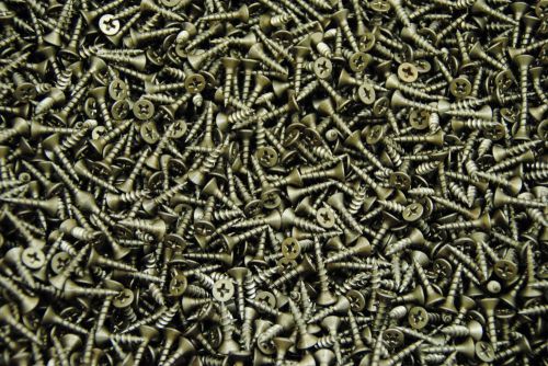 (3000) phillips flat head 6 x 5/8 wood particle board screw plain #6 unplated for sale