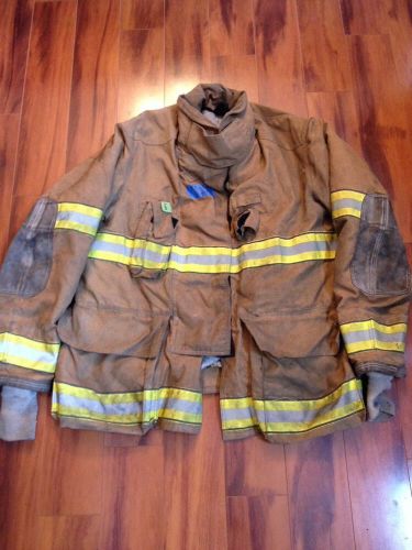 Firefighter turnout / bunker gear coat globe gx-7 53-c x 35-l guc 2004 for sale
