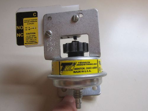 Tridelta/carrier 3033 pressure switch for sale