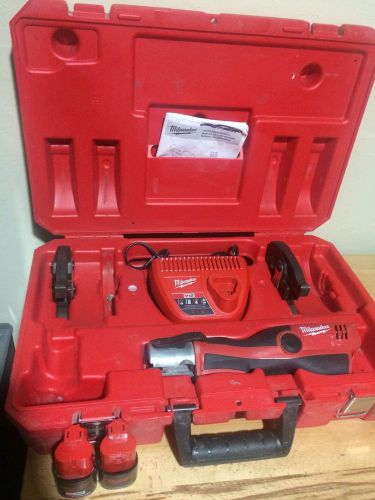 Milwaukee 2473-20 m12 force logic press kit with 3/4&#034; and 1&#034; jaws clamps for sale