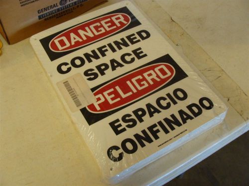 Accuform mscs130 danger confined space bilingual eng/span new 1 lot of 25 for sale