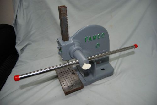 Famco 0 Arbor Press - 1/2 Ton-Bench Top - Machine Co Racine Wis USA - Very Nice!