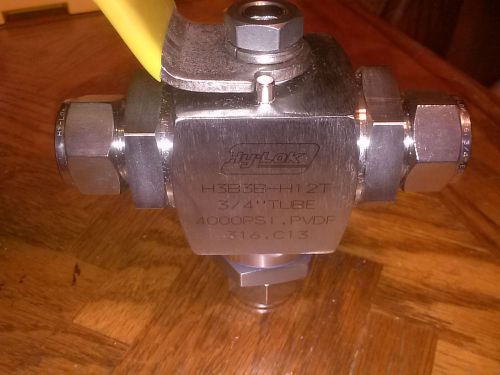 4000 psi  hy-lok valve h3b3b-h-12t-s316, 3/4&#034;  3-way , btm entry, pvdf, for sale