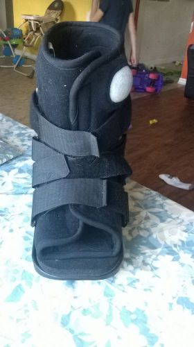 orthopedic boot