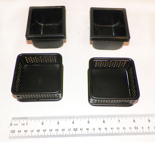 Lot of four (4) desk accessory cups- two (2) plastic and two (2) metal