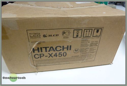 Hitachi CP-X450 LCD Projector ?