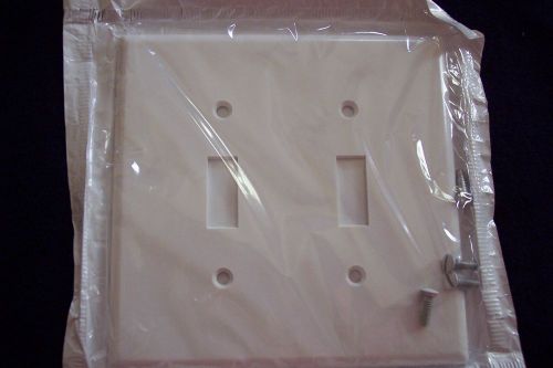 Leviton 80509W Double Mid-Way Switch Wall Plate quantity 38