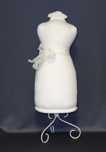 DOLL  SIZE  LARGE  DRESS  FORM