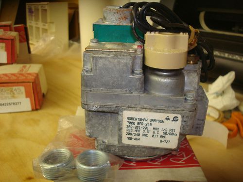 Robertshaw 400 464 240 VAC Combination Gas Valve  NEW Old Stock Free Shipping