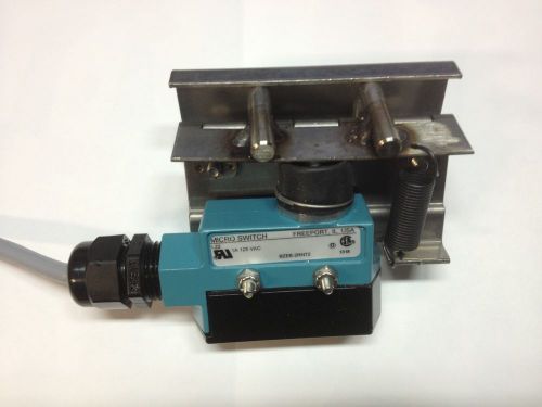 Hobart dishwasher conveyor table limit safety switch. oem ml-138163-z cle cline for sale