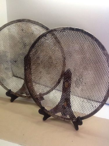 Pizza Screen 14 Inch Seasoned Pizza Set Of Two Used