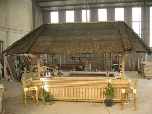 NEW 16 FT REAL BAMBOO OUTDOOR TIKI BAR REAL THATCH ROOF SITS UP TO 30 PEOPLE