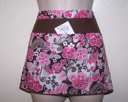 Hand Made servers/waitress APRON, 3 pockets, PINK FLORAL, FREE SHIPPING (6384)