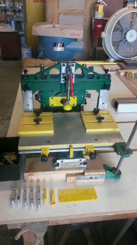 Woodtek Matchmaker 3-Axis Tenon &amp; Mortise Cutting Table PLUS a Ryobi Router