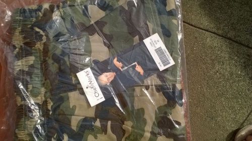 Chef Works Chef Pants Rare Camouflage Pattern XS restaurant or home use new