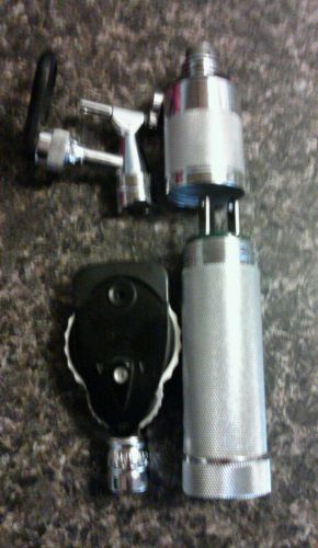 Welch Allyn Rechargable Otoscope With 2 heads