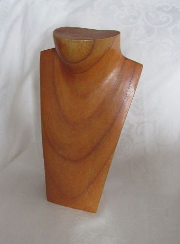 Hand Crafted Wooden Necklace Display Bust Stand~NEW~12&#034; x 6&#034; Honey Colored Wood