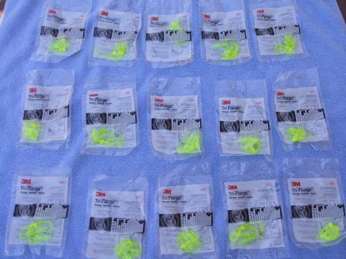 15 new pair of 3m p3000 tri-flange ear plugs noise reduction rating 26db for sale