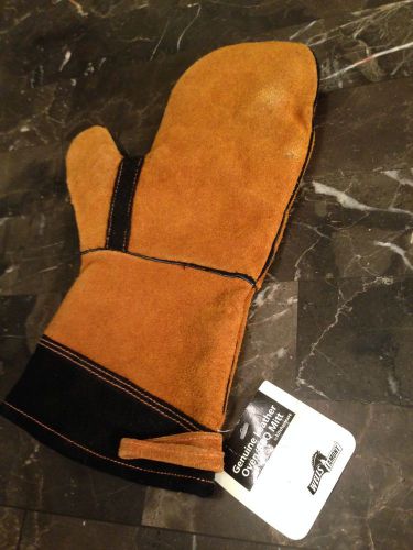 Brand New - Wells Lamont Genuine Leather Heat Resistant Oven / BBQ Mitt ONE SIZE