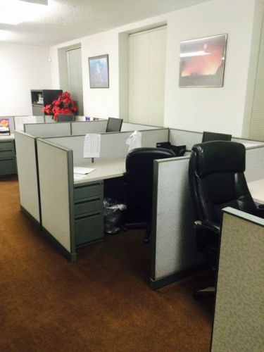 6 Office Cubicles