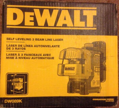 DEWALT DW089K Self-Leveling 3-Beam Line Laser