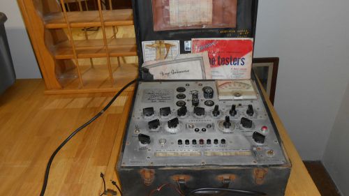 VINTAGE HICKOK MODEL 533A GAS TUBE TESTER. BOX WILL NEED A LITTLE TLC