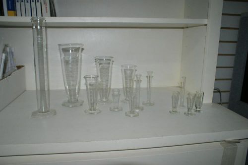 9 KIMAX VINTAGE BEAKERS AND 4 OTHERS BEAUTIFUL SET MUST SEE