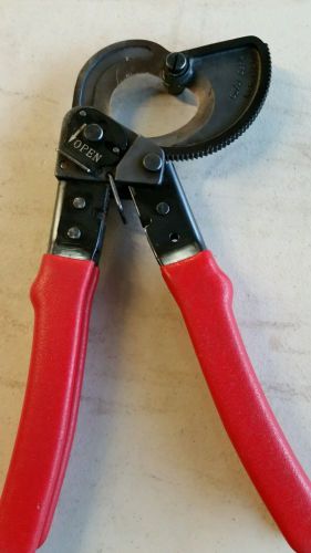 Professional ratchet cable cutter cut up to 600mcm wire for sale