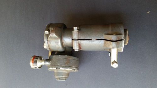 Gast model 2am-ncw-97p paint pot air mixer  no reserve for sale