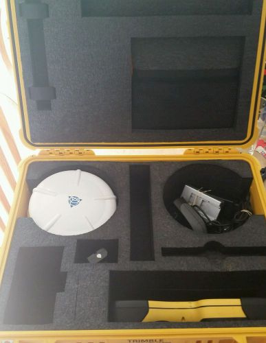 Trimble 5800 GPS Receiver with 450-470 MHz Radio Module, TSC2, and Hard Case