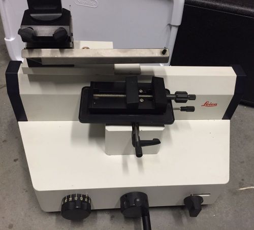 Leica JUNG SM2000 R Sliding microtome plus NINE knives all USED great condition