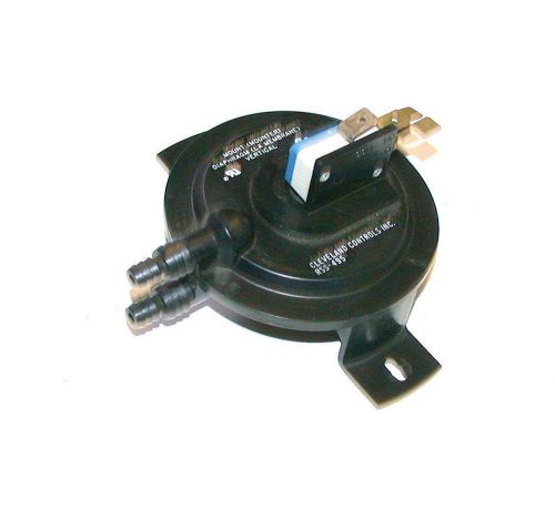 CLEVELAND CONTROLS  RSS-495  PRESSURE SWITCH