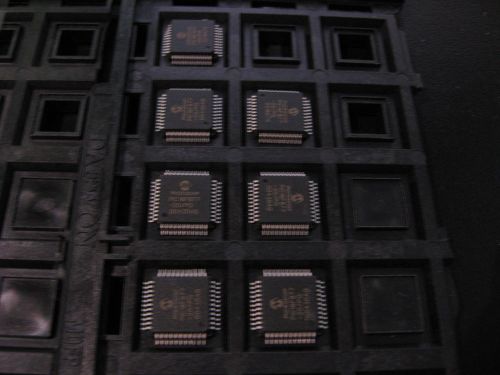 Lot of 7 Microchip PIC16F877-20/PQ 8 Bit CMOS Microcontrolers NEW